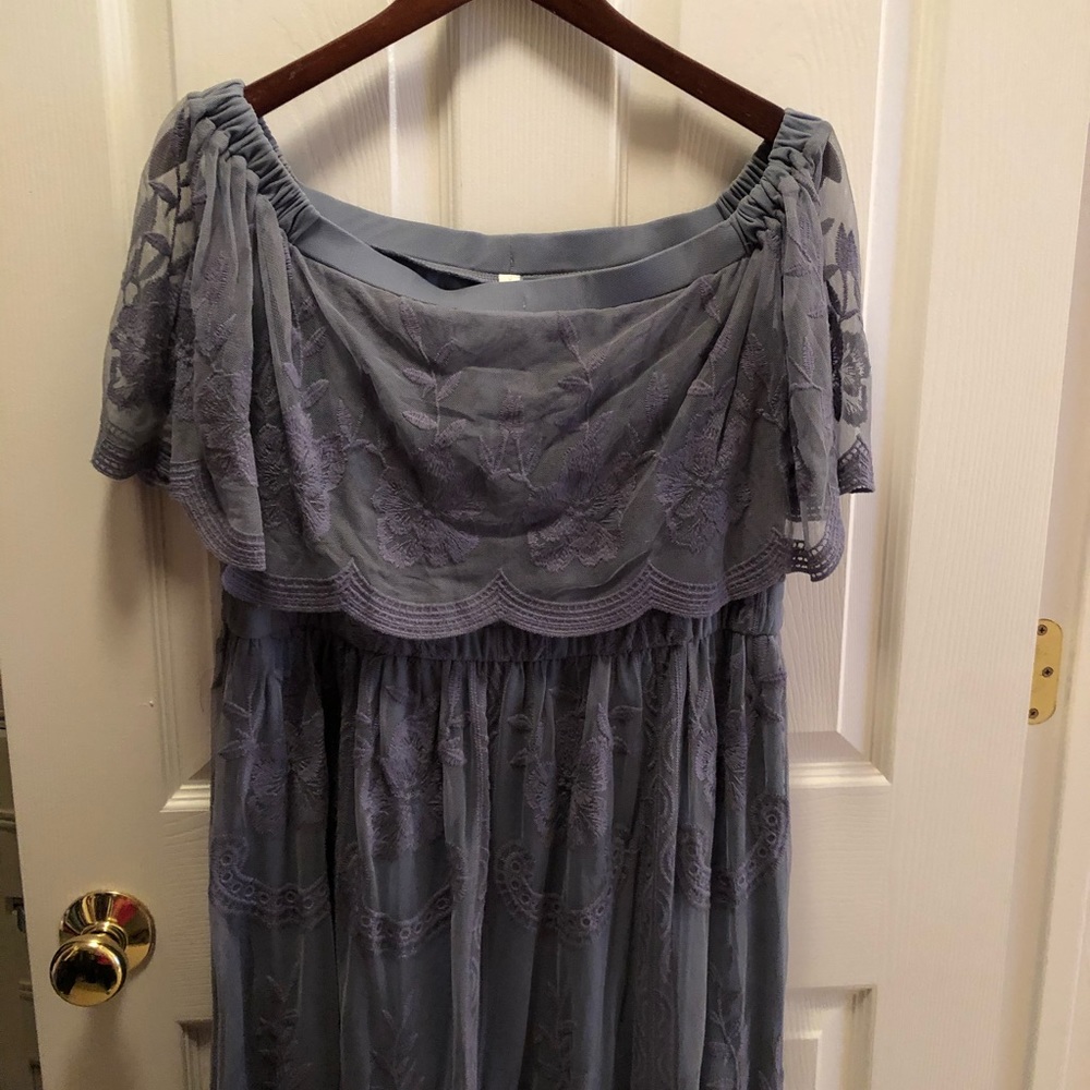 Blue Lace Maternity Dress- Pink Blush Maternity